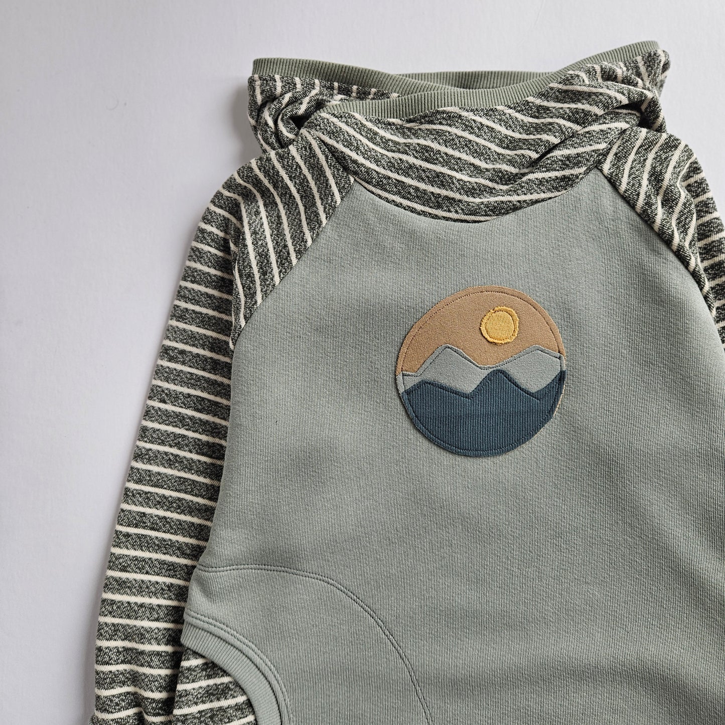 9-12 Years Mountains Grow With Me Hoodie