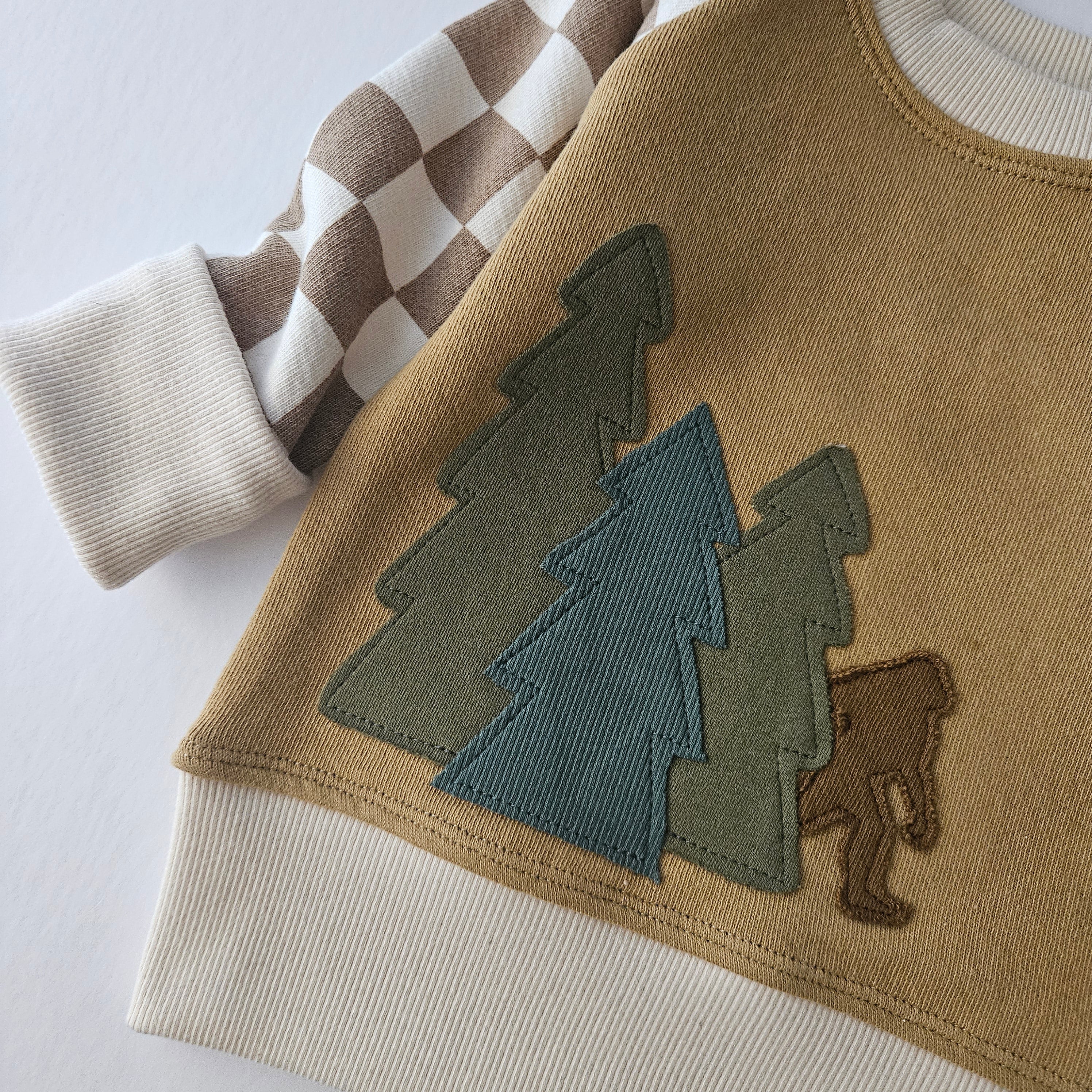 03-12 M Bigfoot Grow With Me Sweater