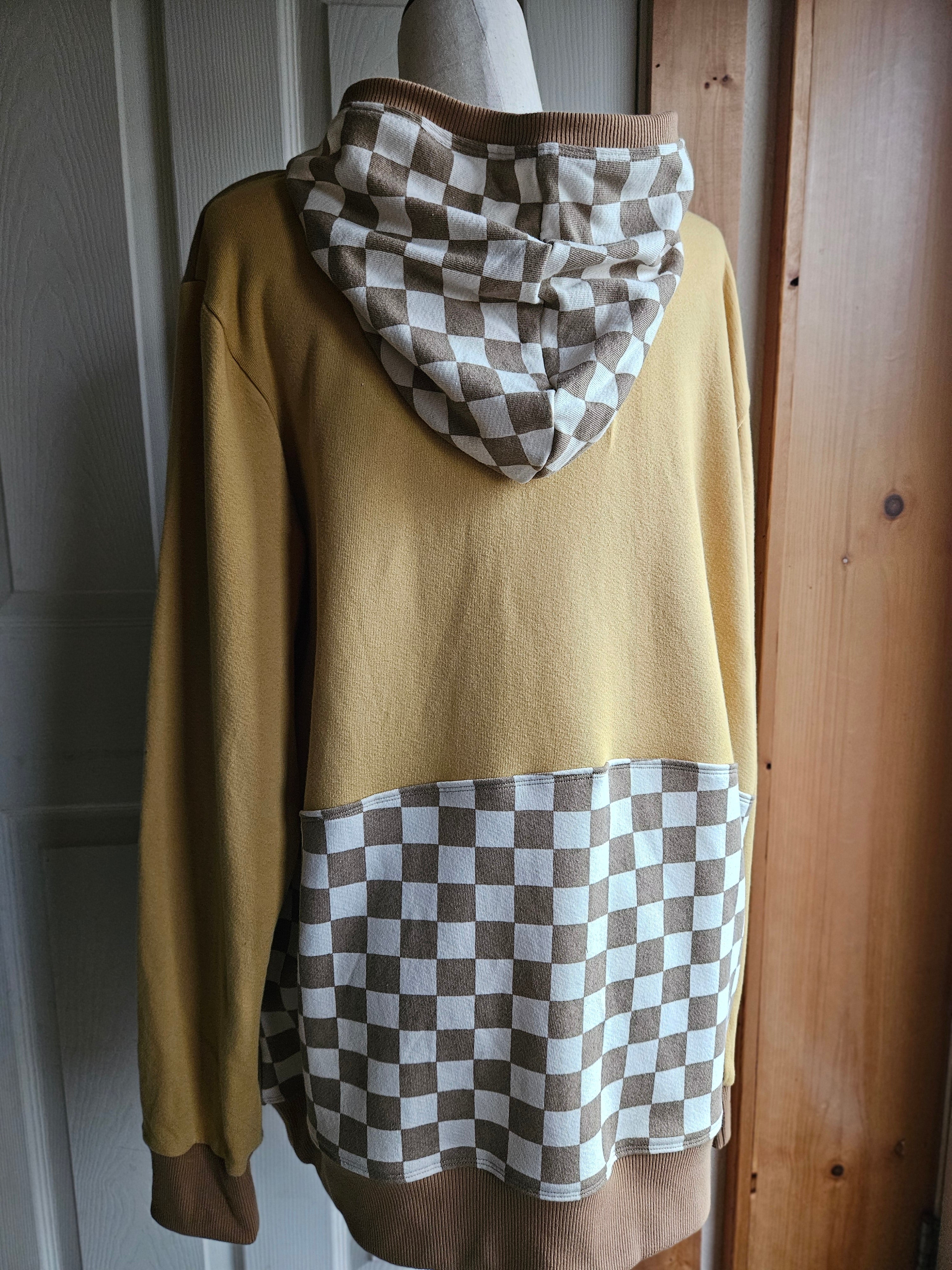 XL Men's Hoodie- Bigfoot