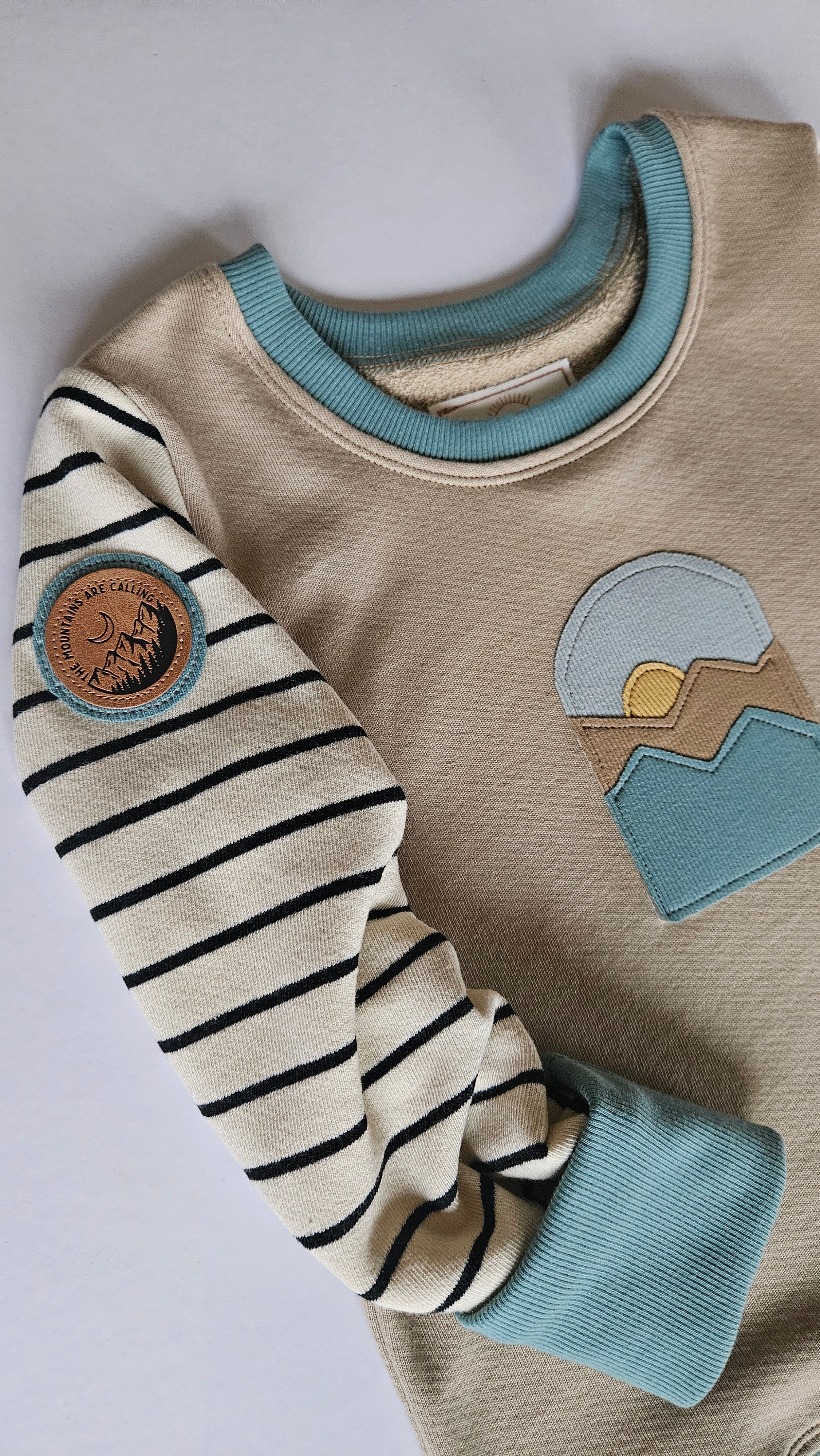 4-7 Years Mountains Grow With Me Hoodie