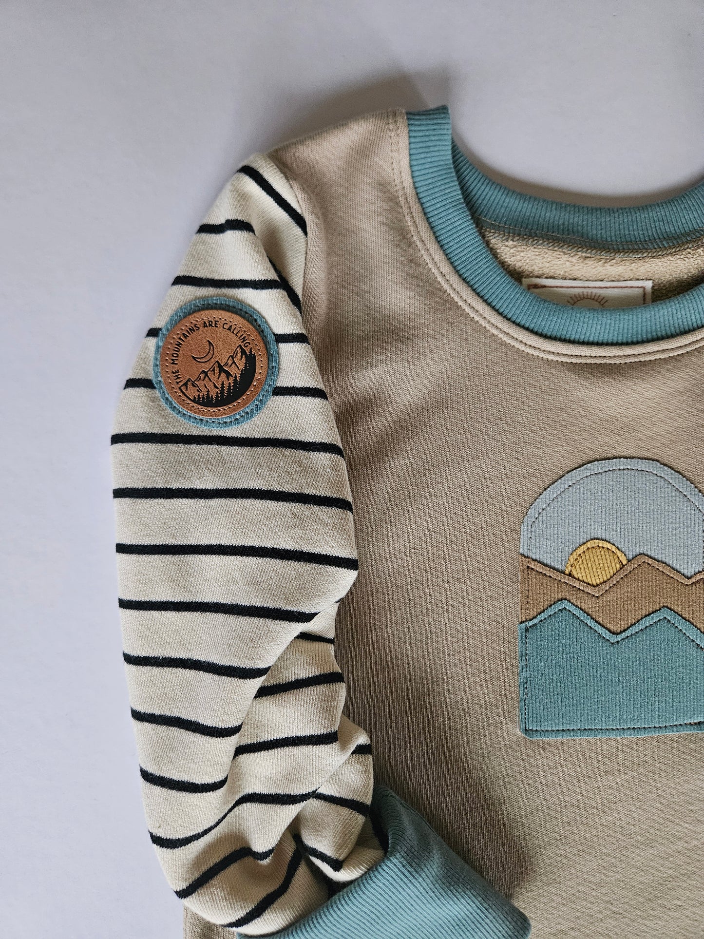 4-7 Years Mountains Grow With Me Hoodie